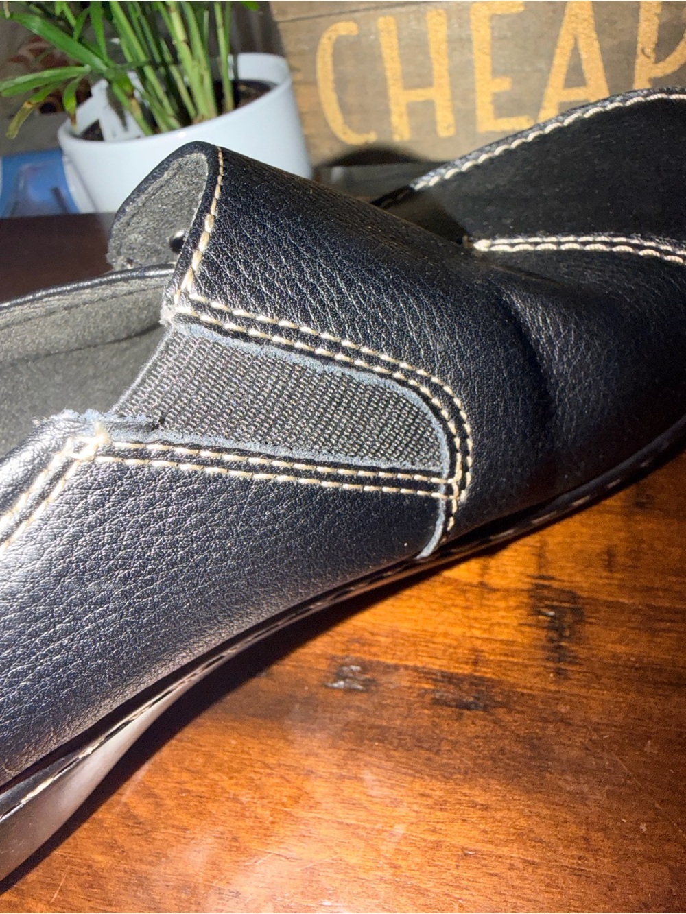 Clarks Black Ashland Lane Q Leather Slip-On Loafers - Picture 8 of 15